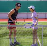 เทคนิคแทง เทนนิสคู่ผสม ufabet: เคล็ดลับเพิ่มโอกาสชนะแบบมืออาชีพ